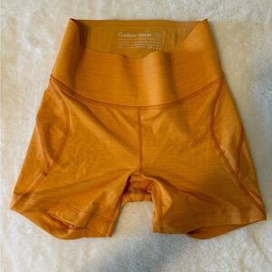 Outdoor voices orange shorts size XS